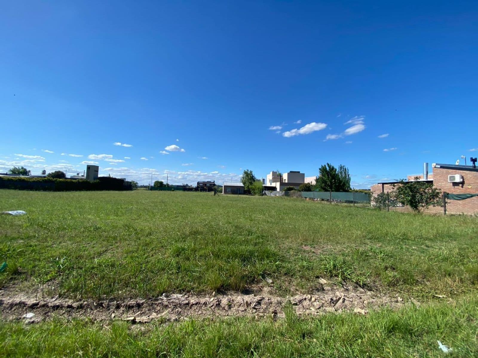 Terreno en Venta en Funes Norte. — foto 2