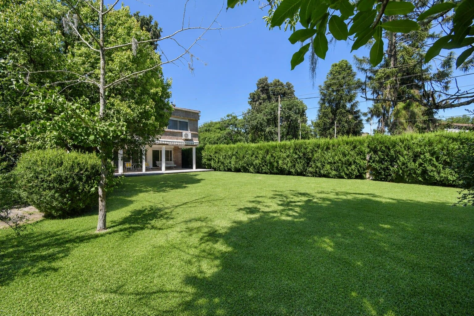 Casa a la venta, centro de Funes. 4 dormitorios. — foto 5