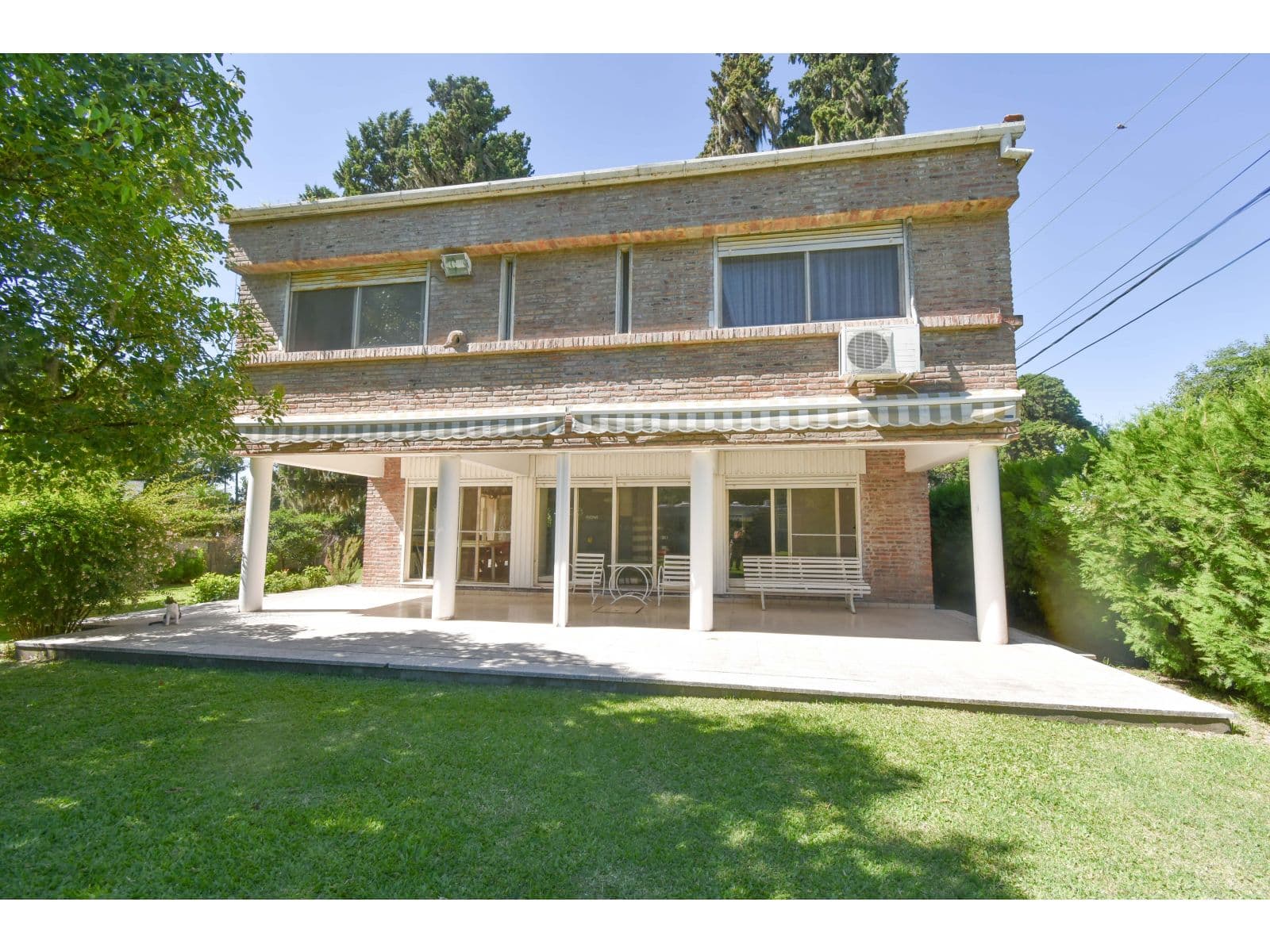 Casa céntrica en Funes — foto 1