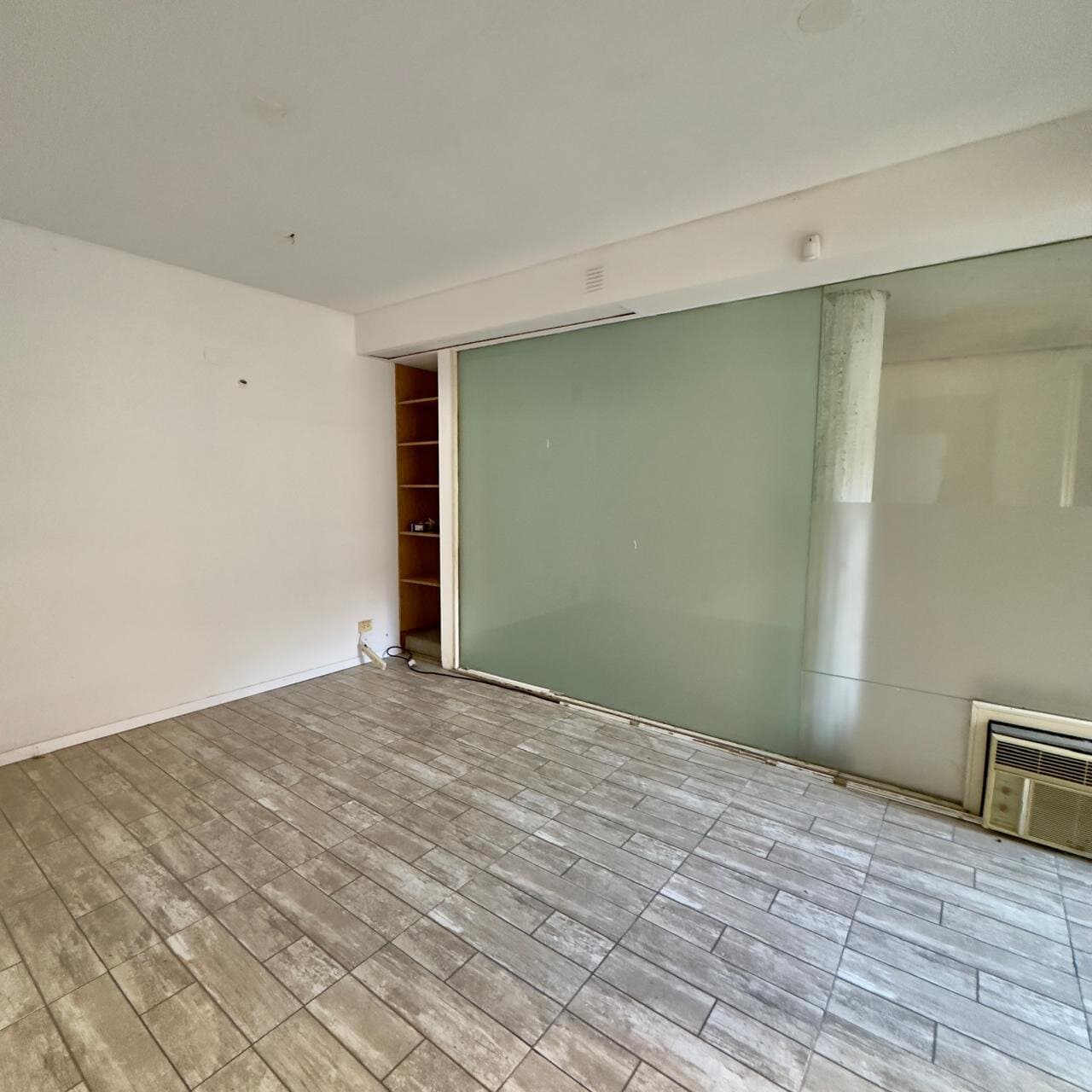 Moreno 449 - Local Comercial - Venta — foto 7