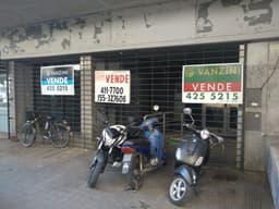 Importante local céntrico, ideal uso comercial, empresarial o institucional