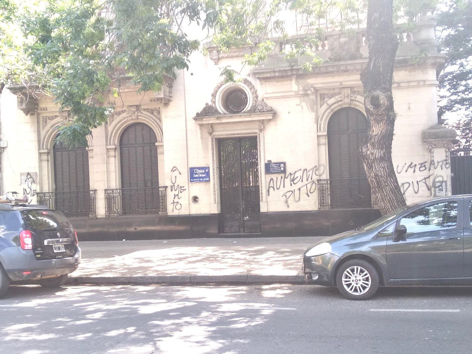 PELLEGRINI 700 IMPORTANTE PROPIEDAD SEÑORIAL — foto 14