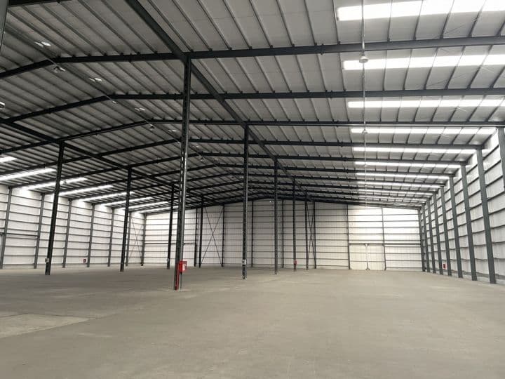 Santiago 6370-Nave 5400m2 — foto 1