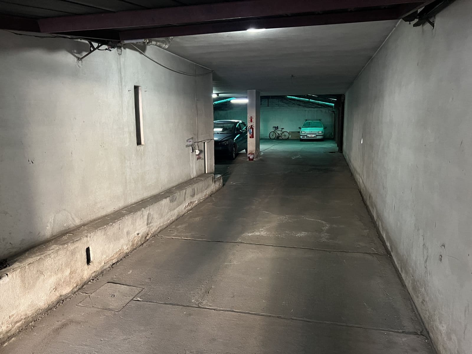 Cocheras en venta en Alberdi — foto 2