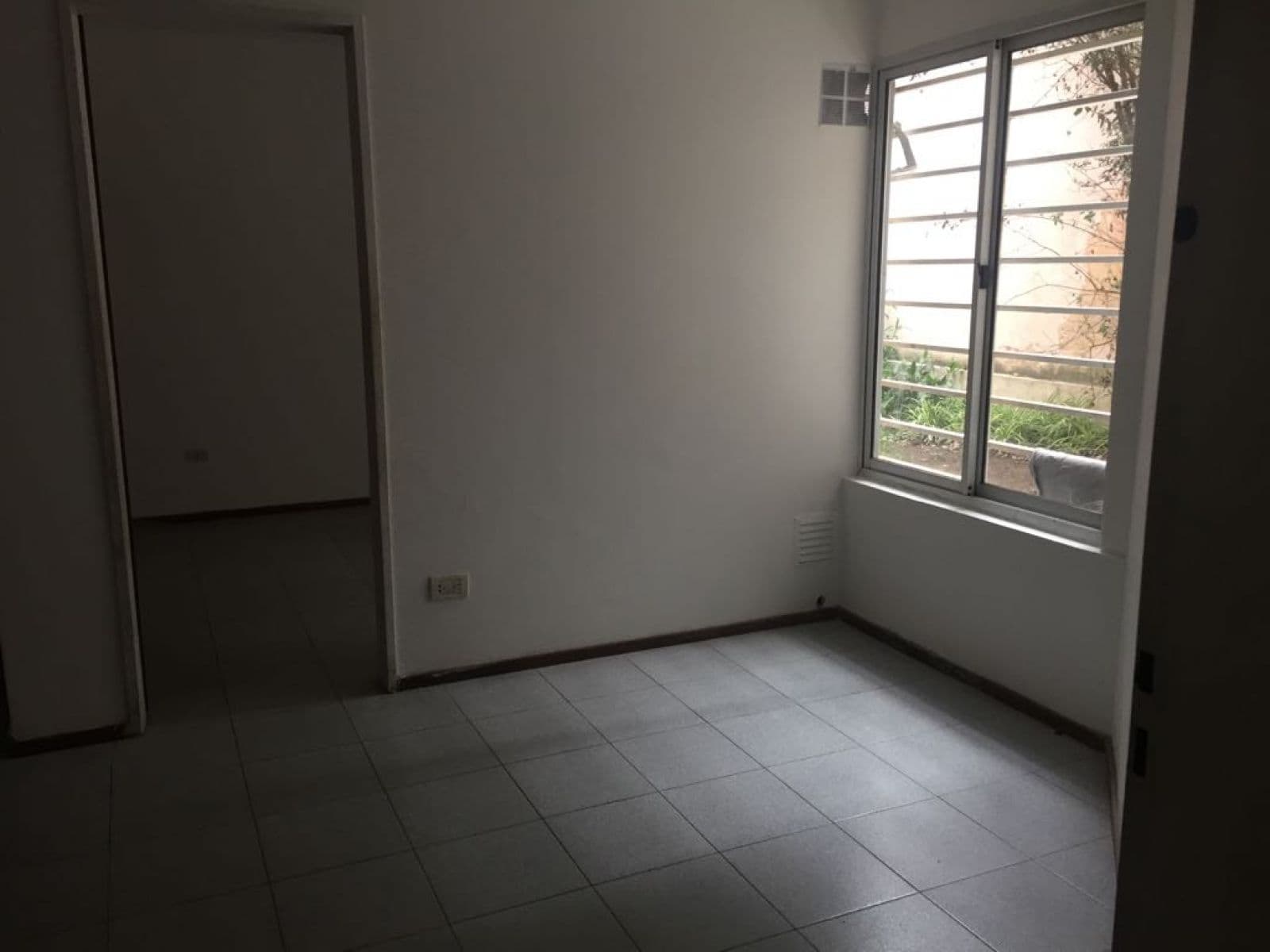 Ov. Lagos 623 00-05 — foto 2