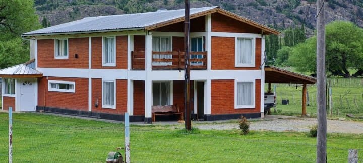 CASA EN VENTA- EL HOYO-CHUBUT — foto 2