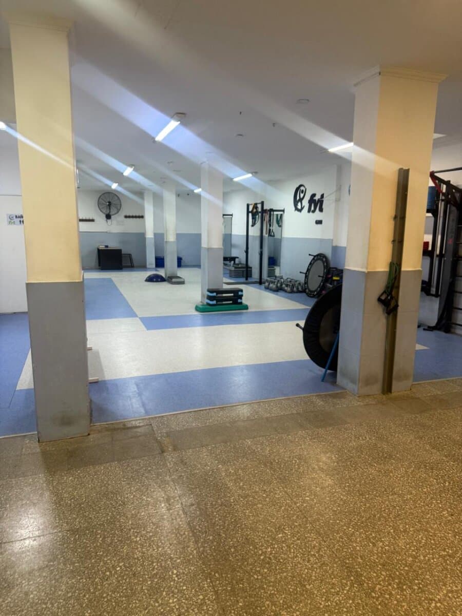 VENTA LOCAL COMERCIAL — foto 1