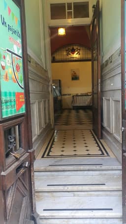 EXLENTE PH PARA USO COMERCIAL/PROFECIONAL O VIVIENDA