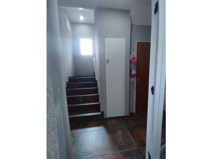 Departamento dos ambientes con cochera en Morón — foto 5