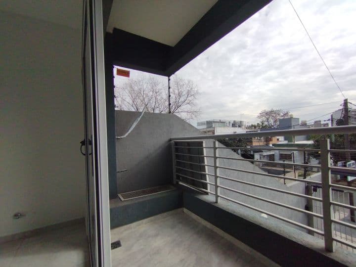 Departamento dos ambientes con cochera en Morón — foto 7