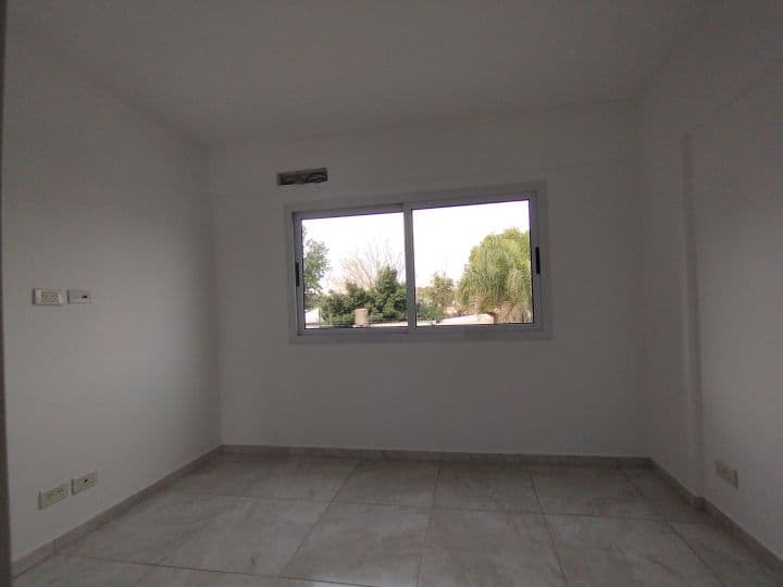 Departamento dos ambientes con cochera en Morón — foto 9
