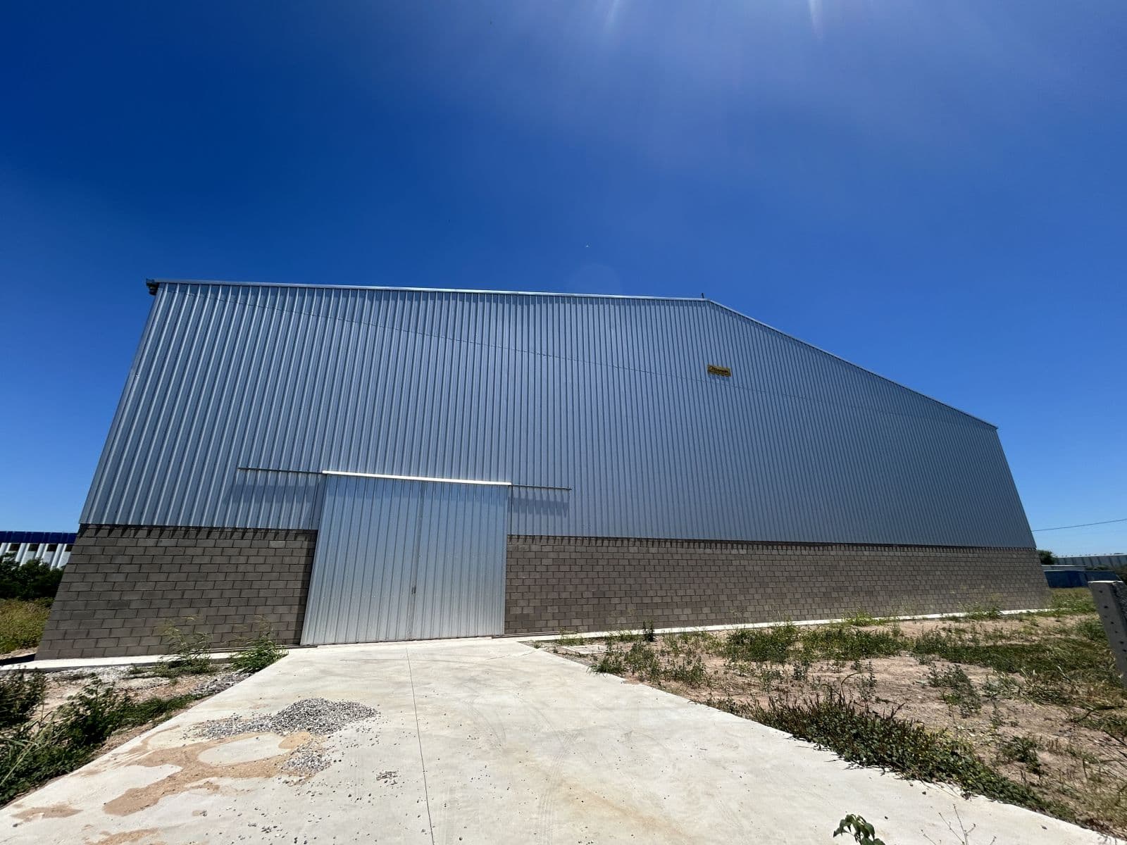 Ruta 22 S y Calle Crespo - Nave 1.800 m2 | VGG — foto 12