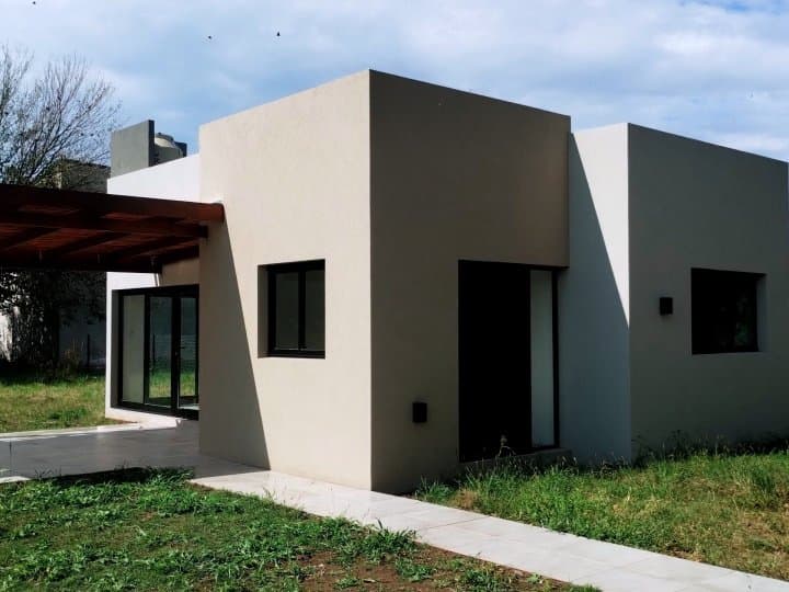 VENTA CASA A ESTRENAR 2 DORMITORIOS IBARLUCEA BARRIO EL SOLEADO — foto 3
