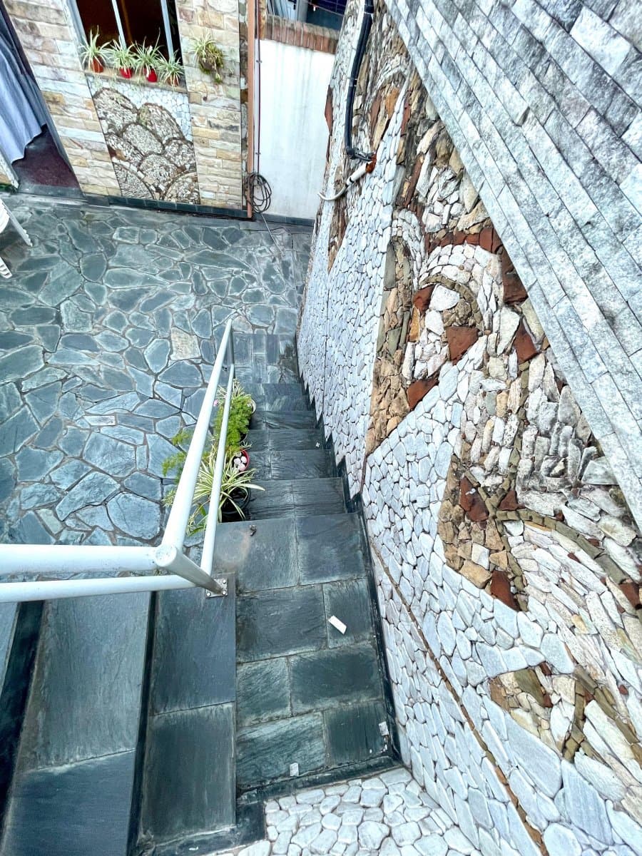 PH tipo casa en Villa Luzuriaga — foto 8