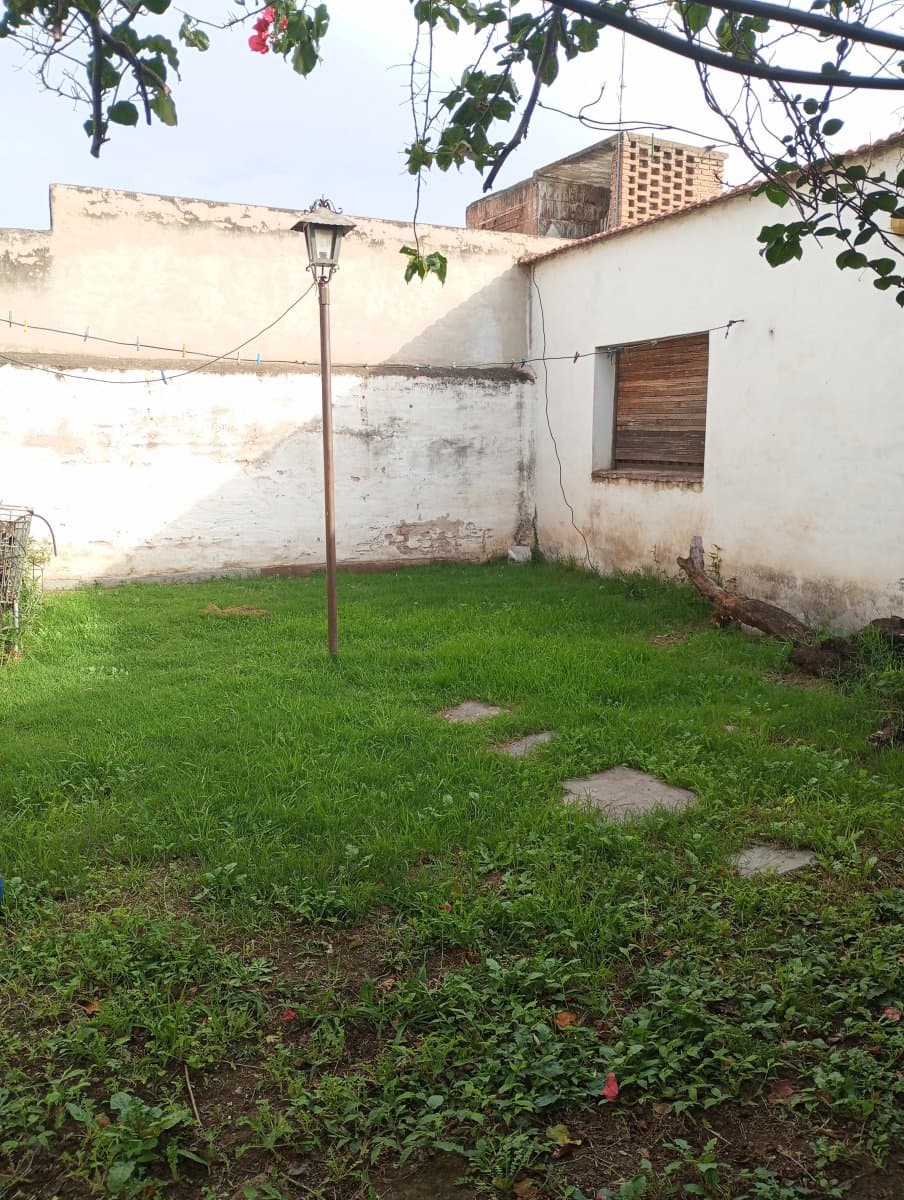 VENDO CASA A REFACCIONAR, B° AYACUCHO — foto 8