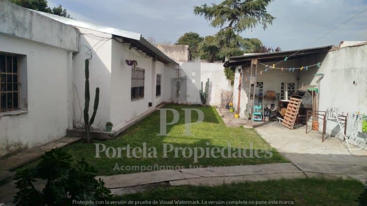 CASA AMERICANA + DEPARTAMENTO MORON — foto 13