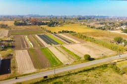 Rene Favaloro y Alfonsina Storni - Lotes 2.500 m2 - Loteo Industrial Granadero Baigorria