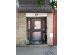 VENTA CASA INTERNA 2 DORMITORIOS CON PATIO. CALLAO 1543. EXCELENTE ESTADO. RETASADA!!