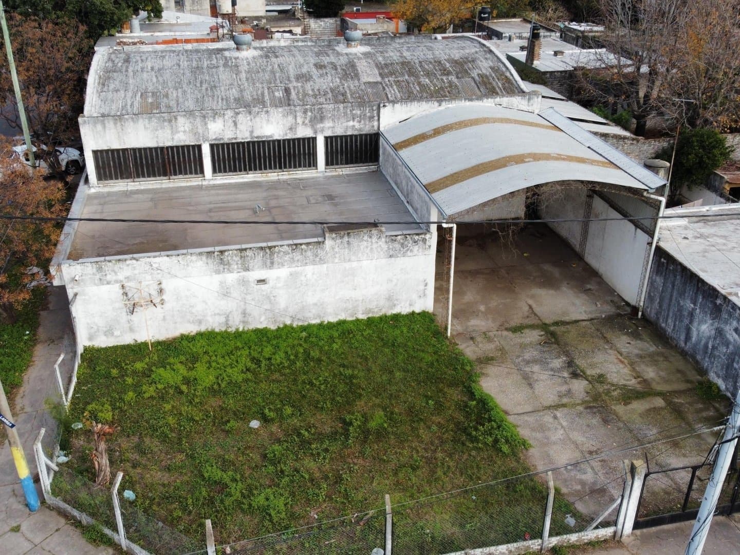 Galpón Urquiza 5400 — foto 1