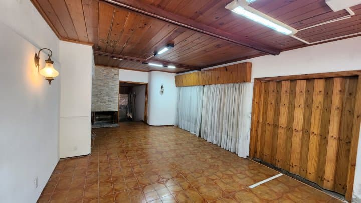 Alquilo Casa 3 dormitorios sin cochera en Barrio Catedral — foto 3