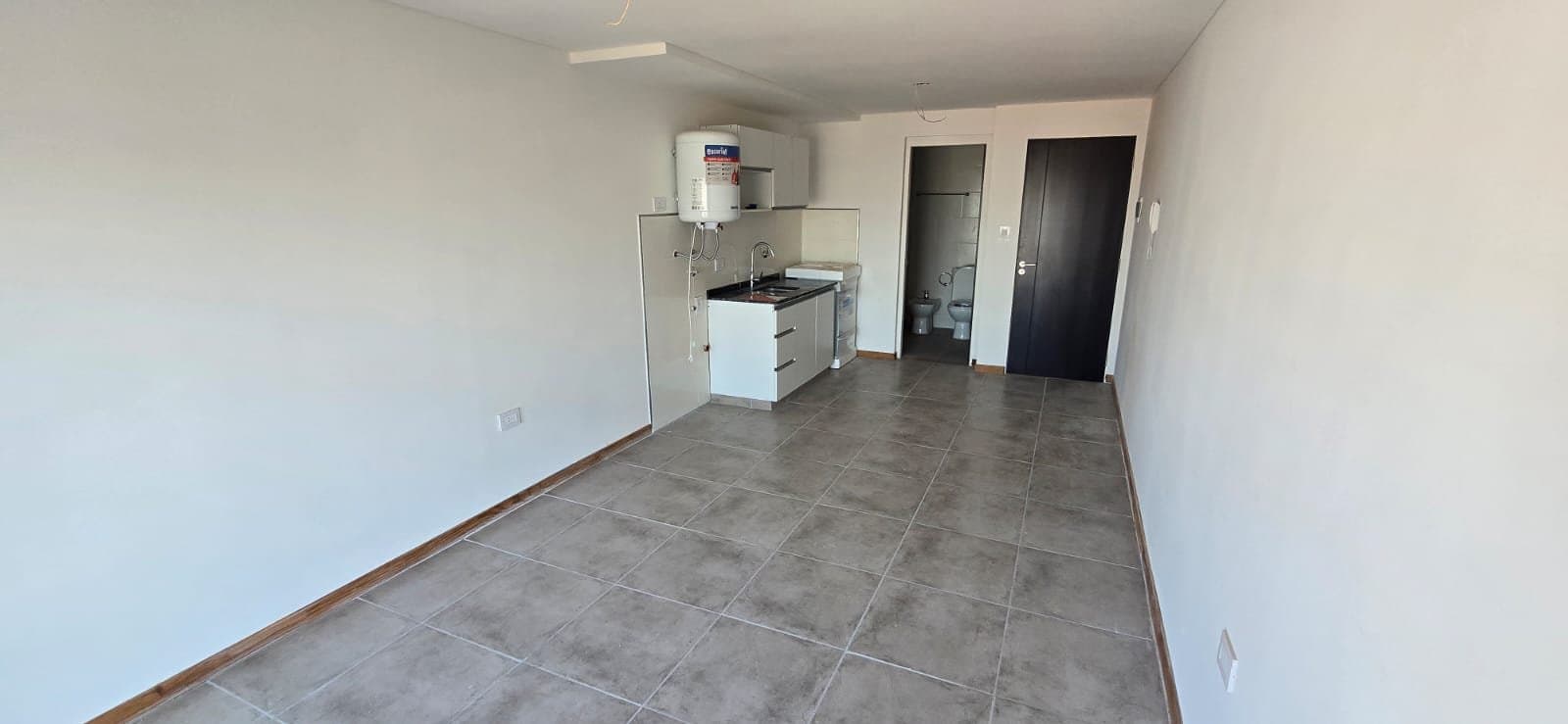 Monoambiente estrenar con balcón — foto 7
