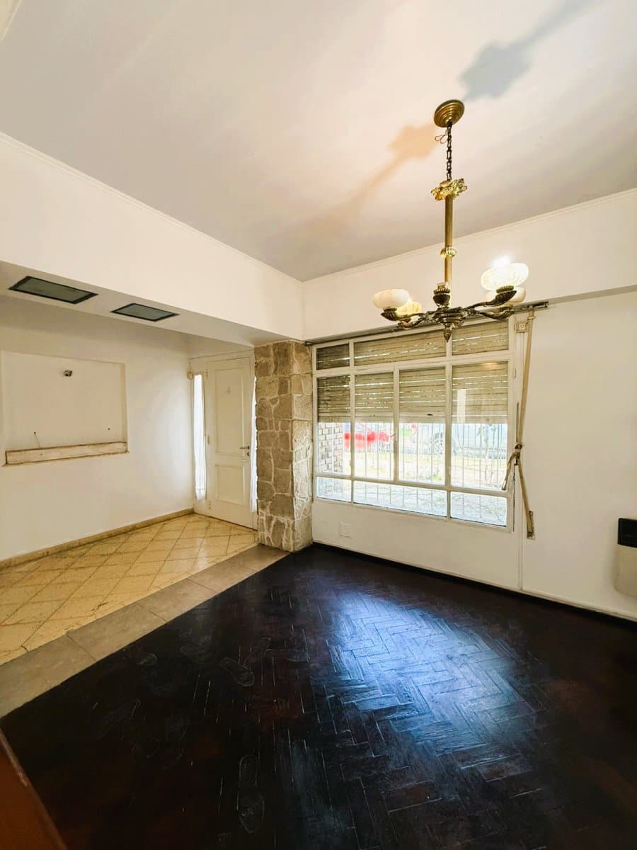 Alvarez Thomas 916 — foto 3
