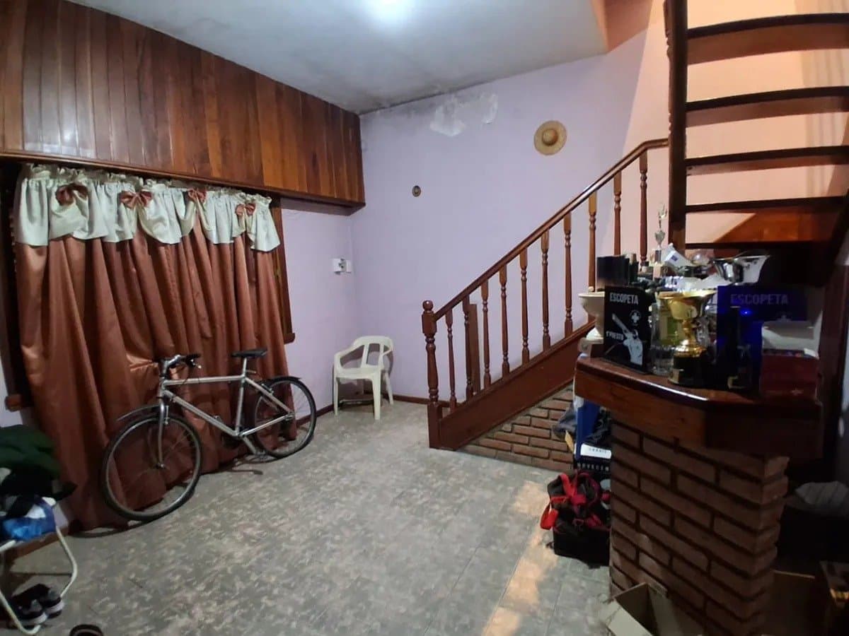 Gran Oportunidad!! Chalet de 4 Amb. El Palomar — foto 8