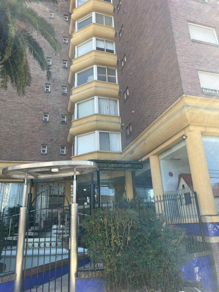 ALQ. Depto. 3 amb. en Edif. Barcelona 3 — foto 10