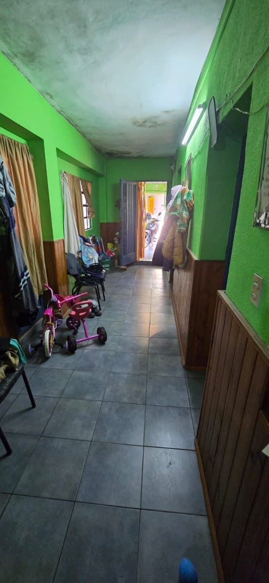 Casa 2 dormitorios, patio y cochera — foto 4