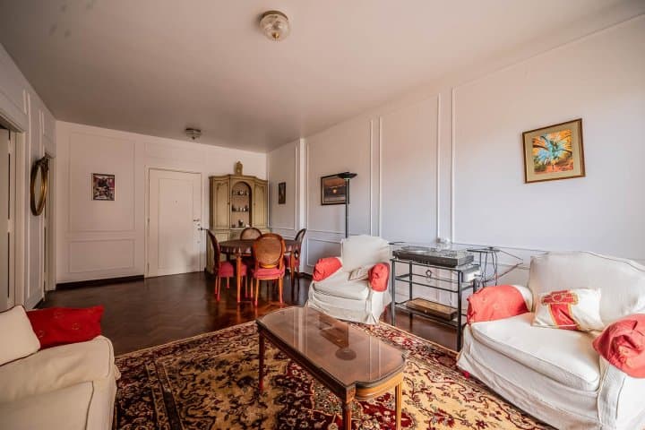DEPARTAMENTO . CONTRAFRENTE . BALCÓN . LUMINOSO . IMPECABLE — foto 11