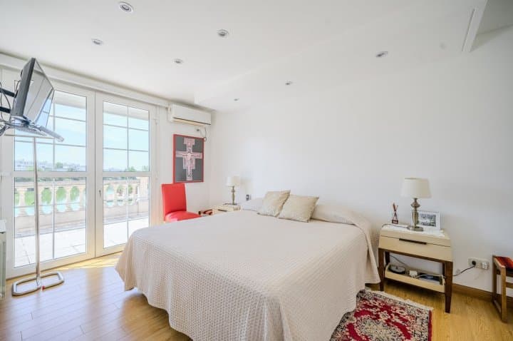 CASA. PILETA. GALERIA. VISTA AL LAGO — foto 7