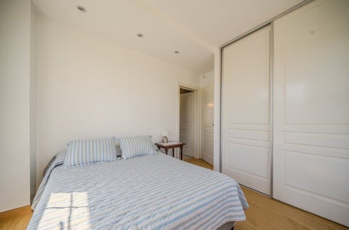 CASA. PILETA. GALERIA. VISTA AL LAGO — foto 15