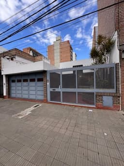 Alquiler casa de 3 dormitorios en Echesortu!
