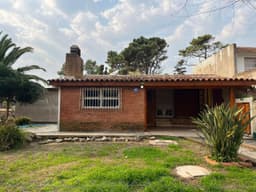 Casa Y Departamento Sobre Terreno Multifamiliar En Villa Gesell