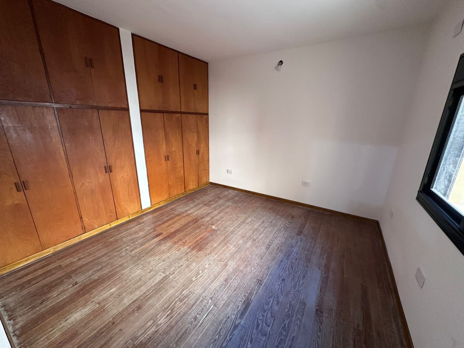 VENTA CASA 3 DORMITORIOS BARRIO SARMIENTO — foto 8