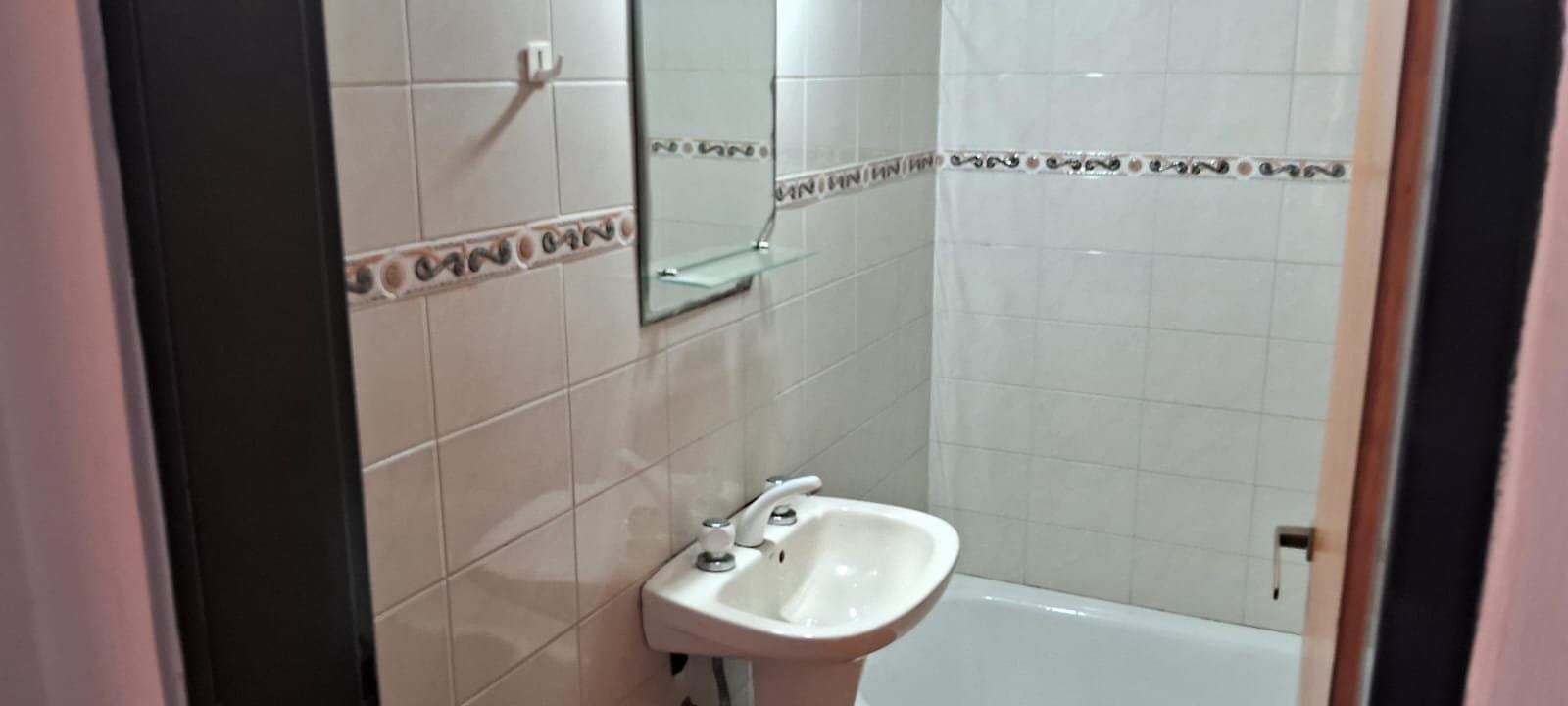 CASA DE 6 DORMITORIOS 3 BAÑOS SON DOS UFs VENTA EN BLOCK RETASADA!!! — foto 11