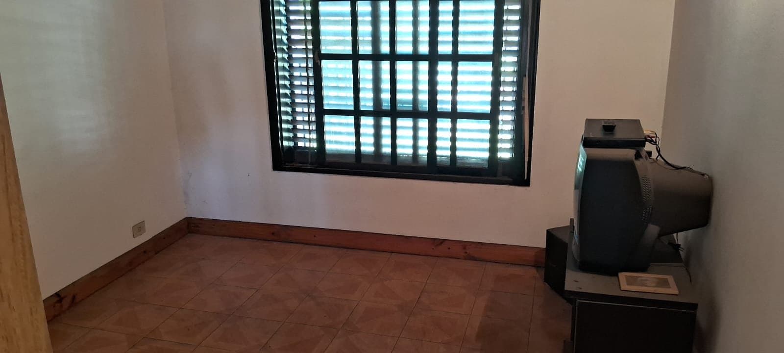 CASA DE 6 DORMITORIOS 3 BAÑOS SON DOS UFs VENTA EN BLOCK RETASADA!!! — foto 5