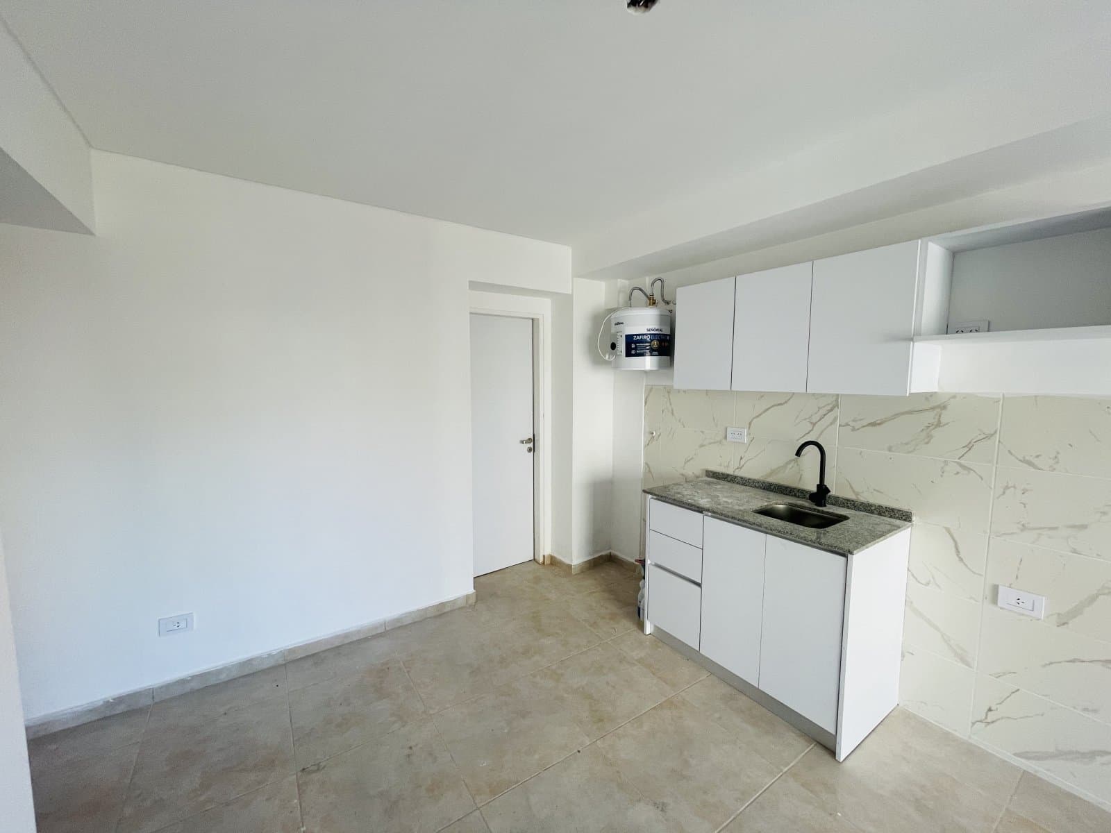 Mono Ambiente en Venta a estrenar Luis Agote — foto 3