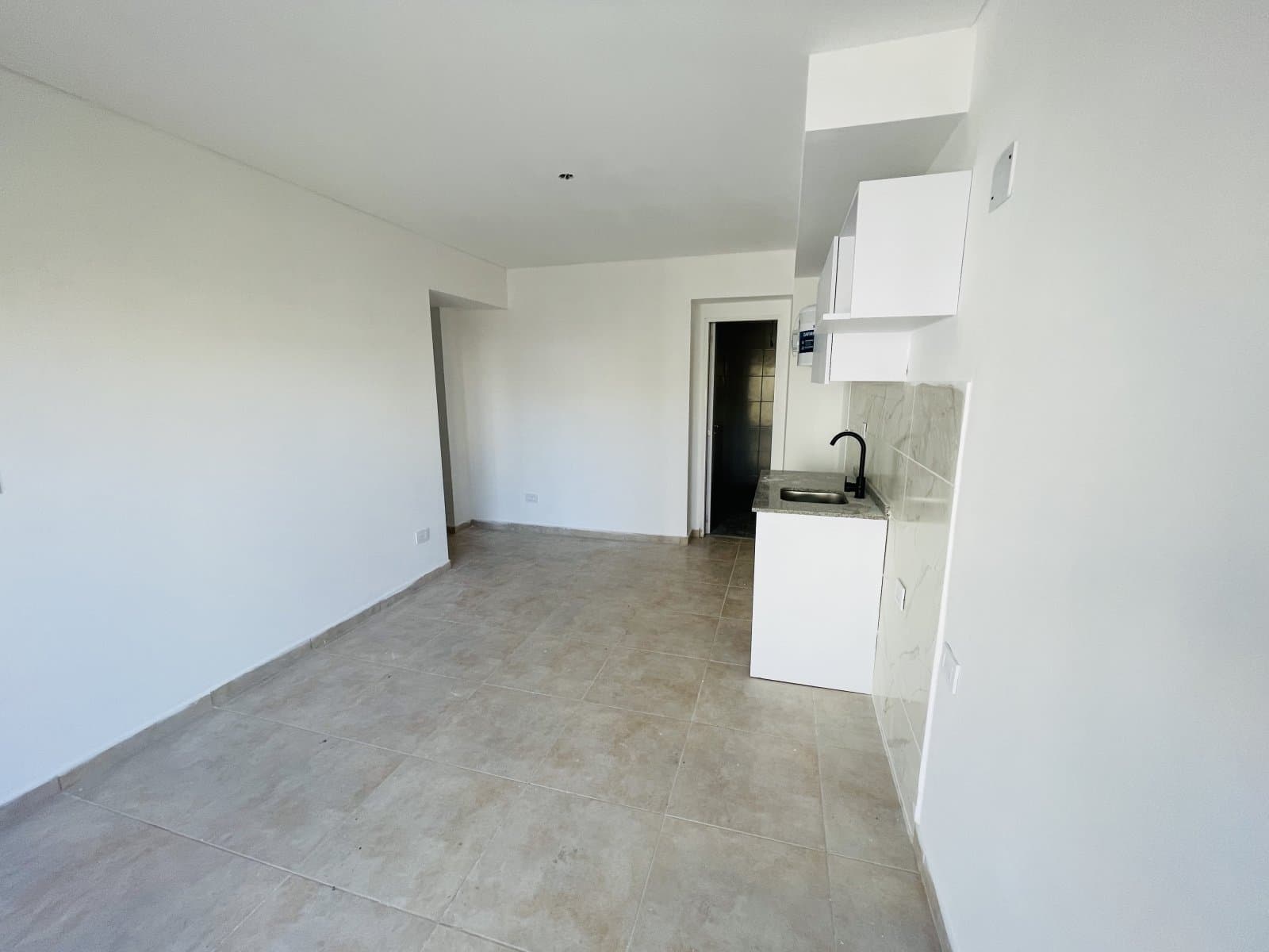Mono Ambiente en Venta a estrenar Luis Agote — foto 4