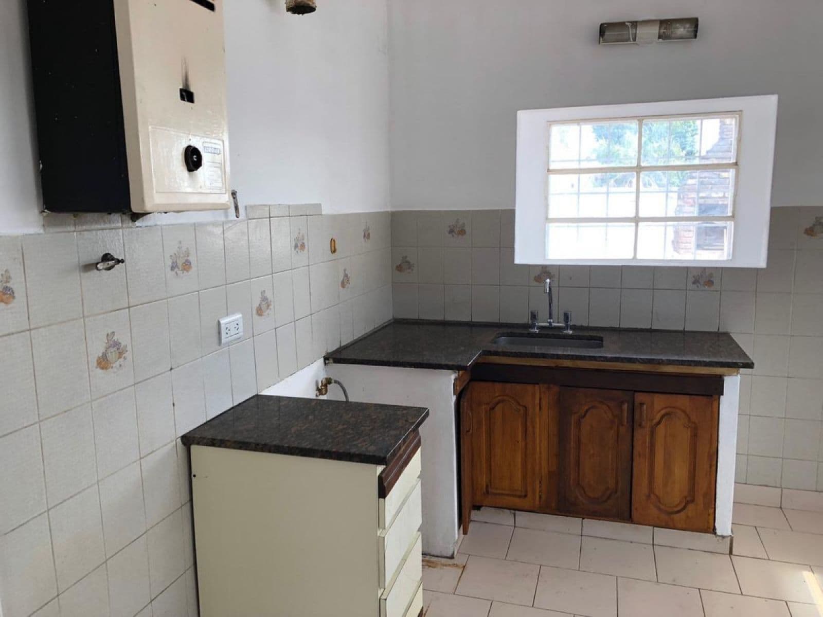 VENTA CASA PLANTA ALTA 3 DORMITORIOS BARRIO AZCUÉNAGA — foto 5