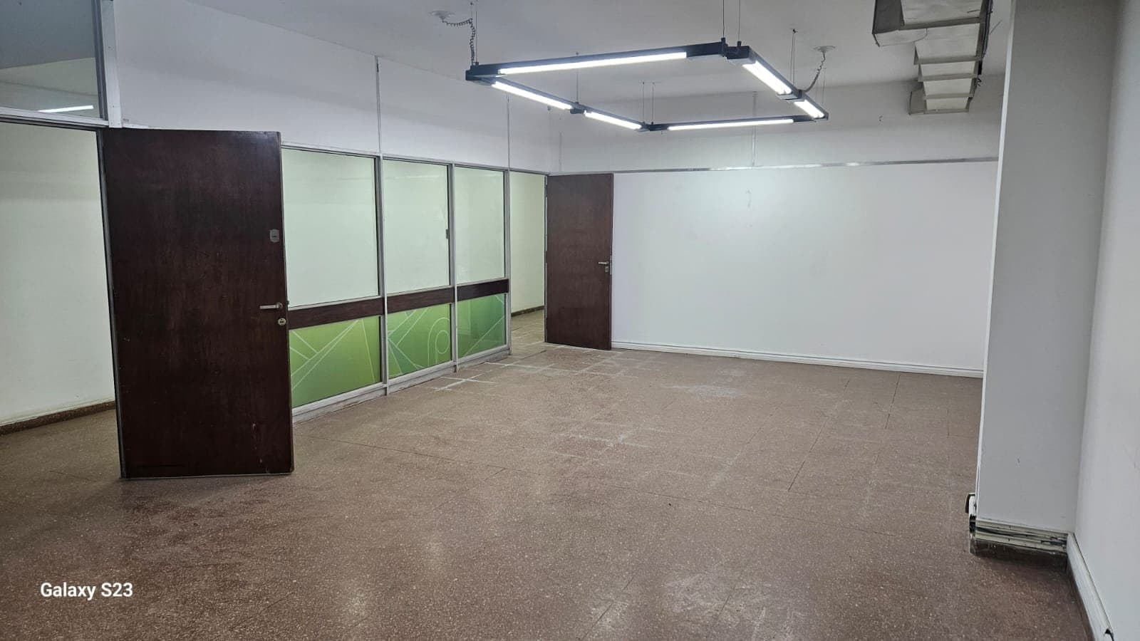 Oficina local comercial Alberdi — foto 11