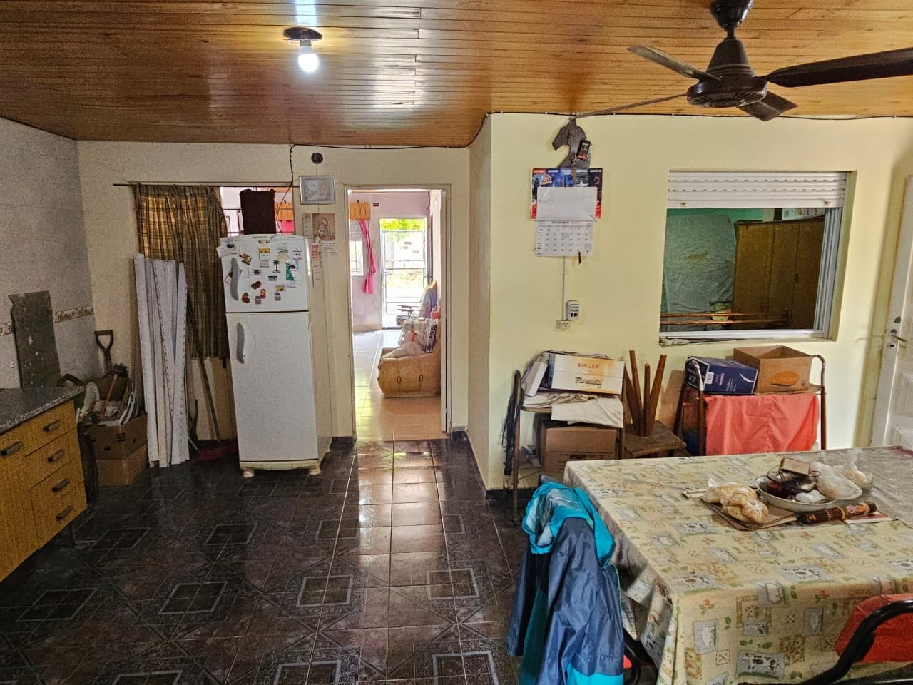 Casa de 2 Dormitorios con cochera y patio con parrillero! Constitucion 585 — foto 9