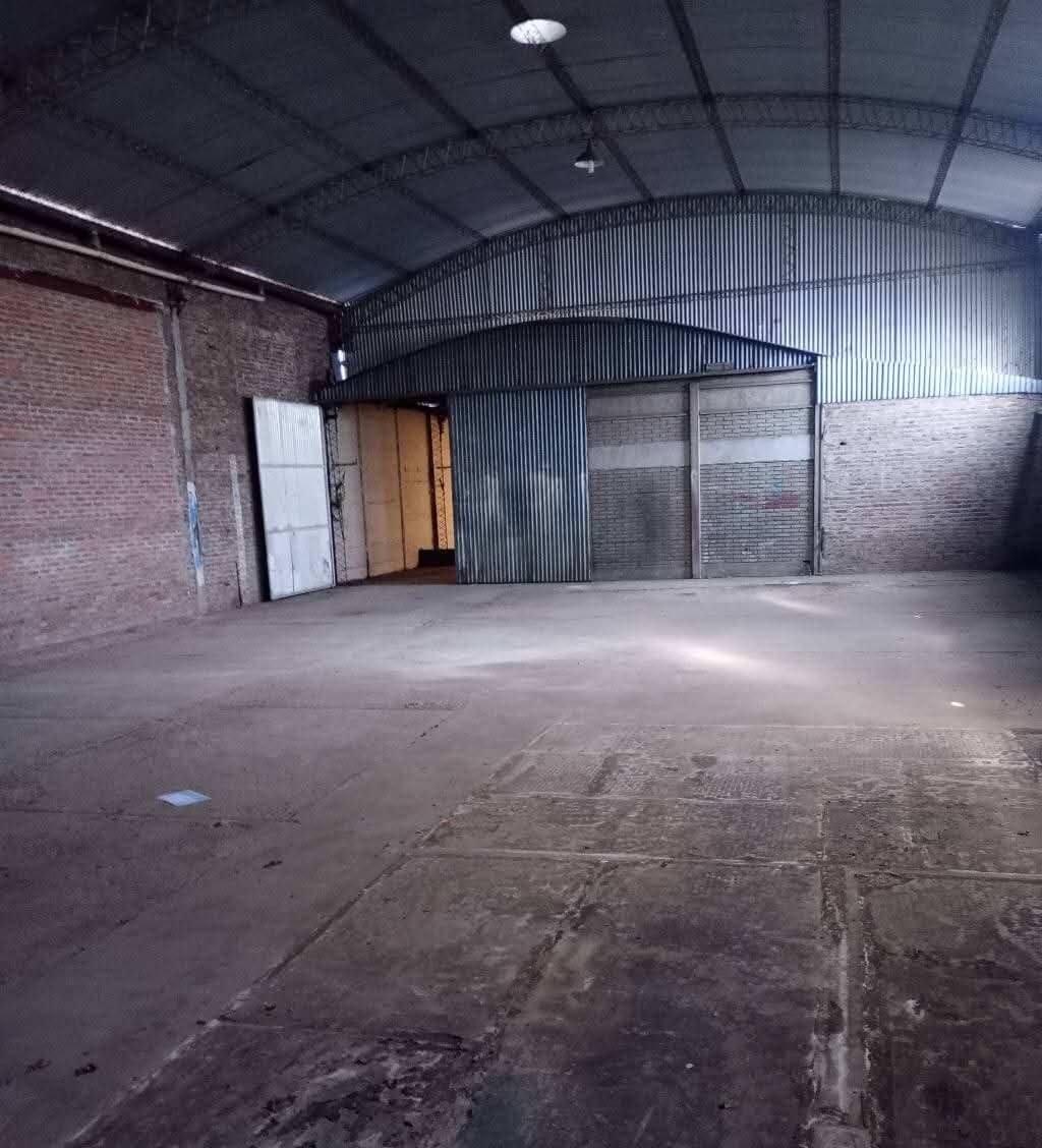 VENDE GALPONES EN PÉREZ — foto 3