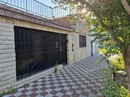 CASA EN VENTA + GALPÓN. BIEDMA AL 100