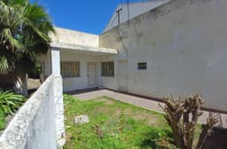 Venta ! Casa a Reciclar con Departamento – Ideal Inversor / Constructor – San Justo, Barrio San Nicolás
