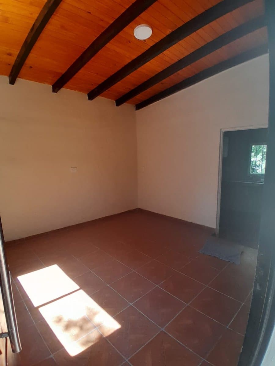 Vendo Casa Reciclada B Los Pozos, Villa Las Rosas — foto 2