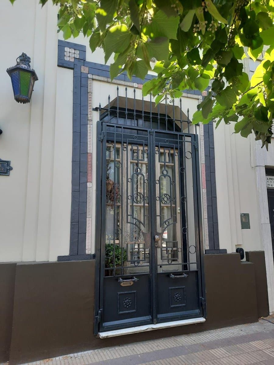 Venta Casa de Epoca + Departamento en Tandil — foto 3