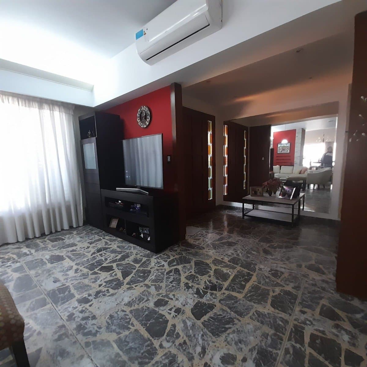 Ituzaingo ,chalet 6 Ambientes De Categoria — foto 12