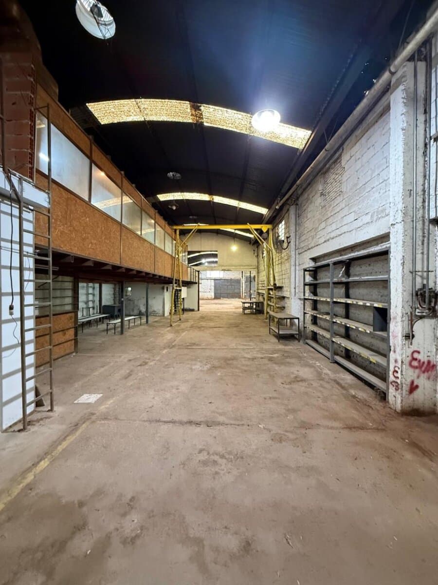Velez Sarsfield 6370 - Galpón 660m2 — foto 3