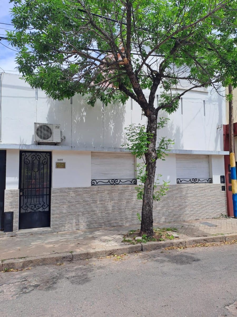 Casa de 4 dormitorios con proyección . ideal instituciones y constructora . Carrasco 1037 — foto 2